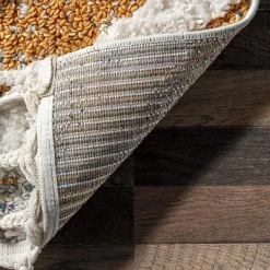 NuLOOM Ava Colorful Maze Kids Tassel Area Rug 14 NuLOOM Ava Colorful Maze Kids Tassel Area Rug -Children Peripherals GUEST 3f3edb64 8678 4566 ab57 6150821c9695