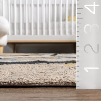 NuLOOM Mosby Penguin Machine Washable Kids Area Rug 2 NuLOOM Mosby Penguin Machine Washable Kids Area Rug - Image 2